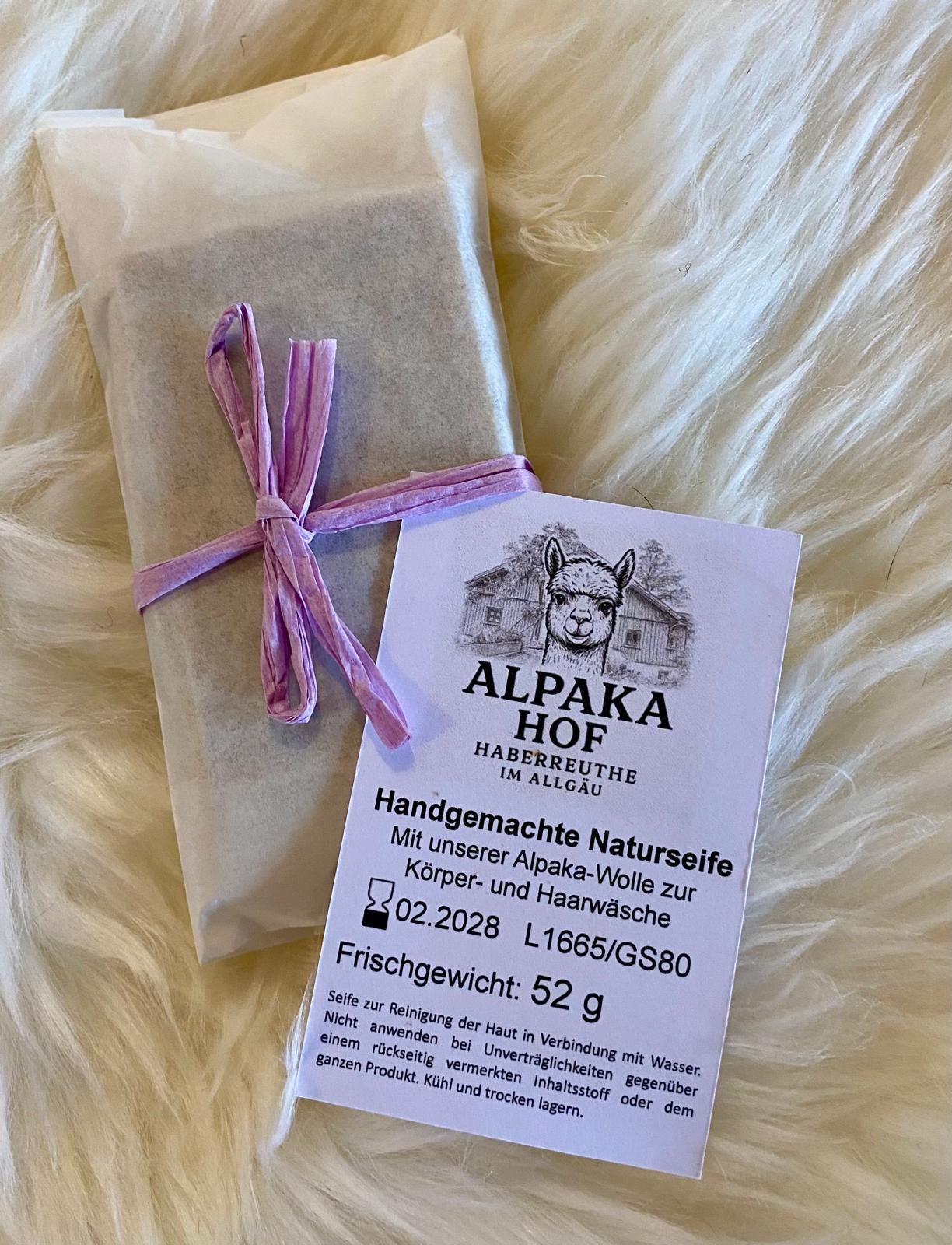 Alpaka Seife "Holunder-Mandelblüte" von Wolli
